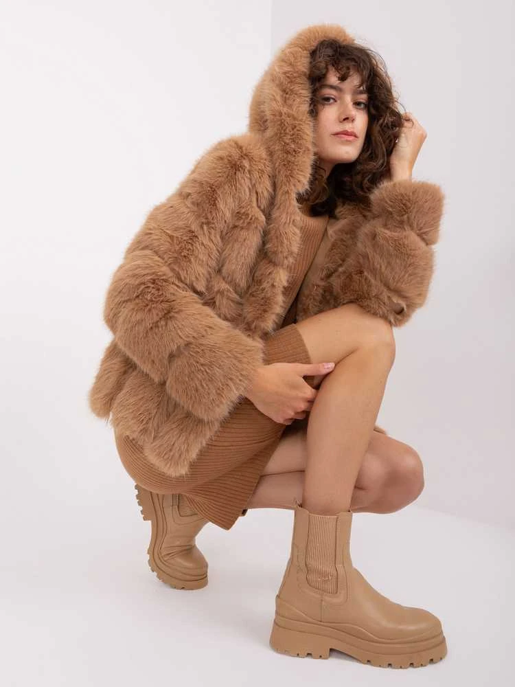 Wool Fashion Italia Striukė moterims-AT-KR-2386.00P-camelowy