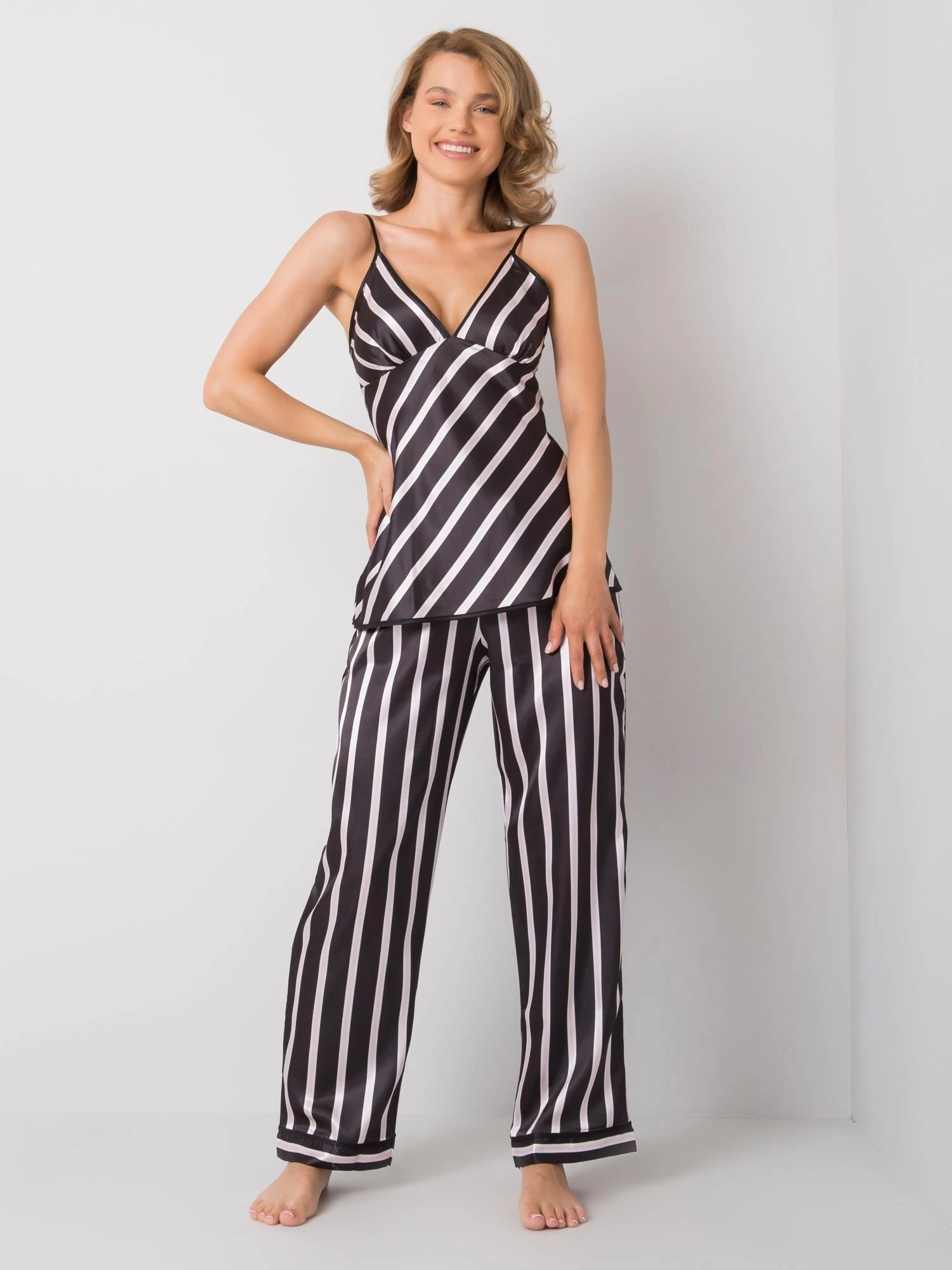 Xsapienza Rinkinys-BR-KMPL-8544-juodai baltas