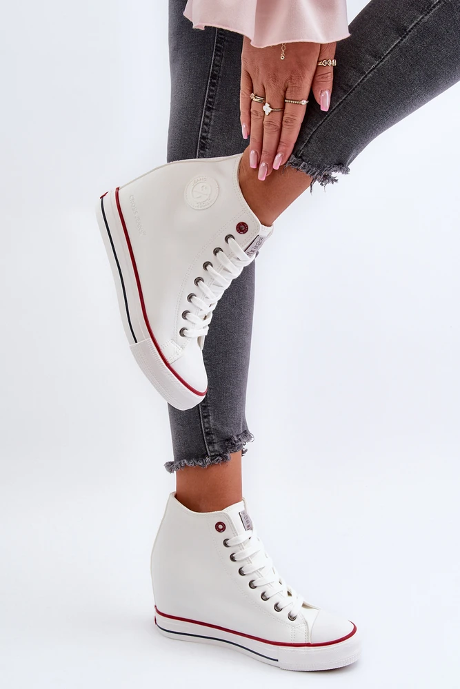 Baltos odos Cross Jeans batai su platforma