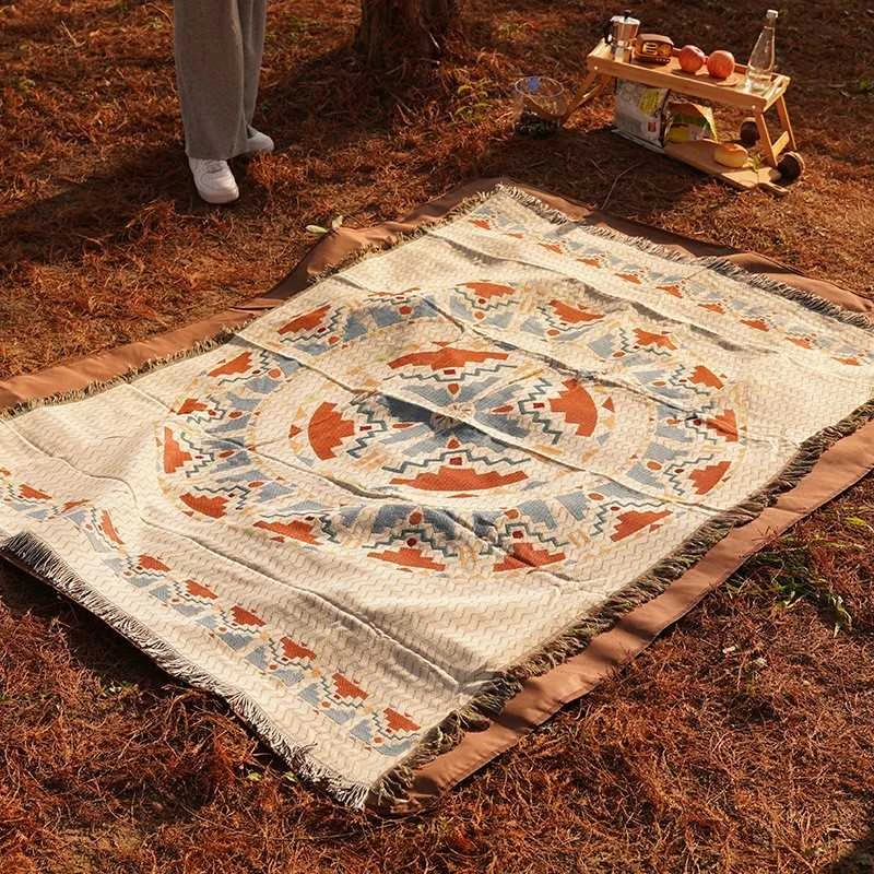 Eu Sandelis BOHO antklodė, pinta dvipusė lovatiesė su kutais 130x180cm KOC15WZ3