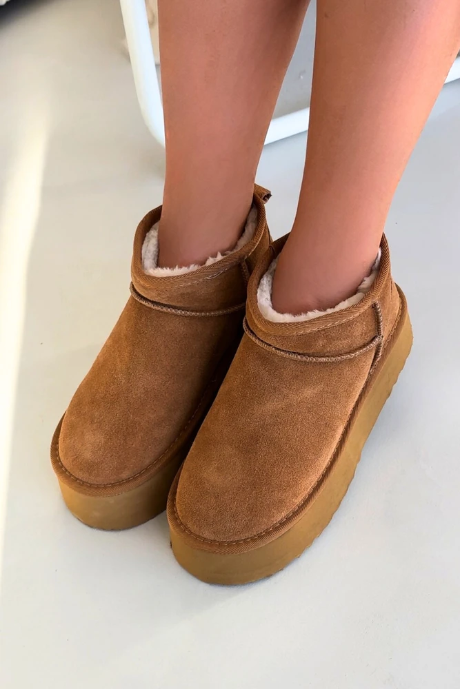 Boto Moteriški žieminiai batai iš natūralios zomšos