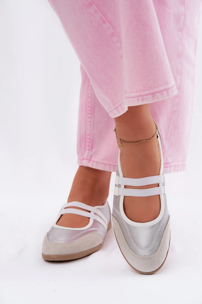 Boto Pilki bateliai su elastingais prilaikančiais dirželiais