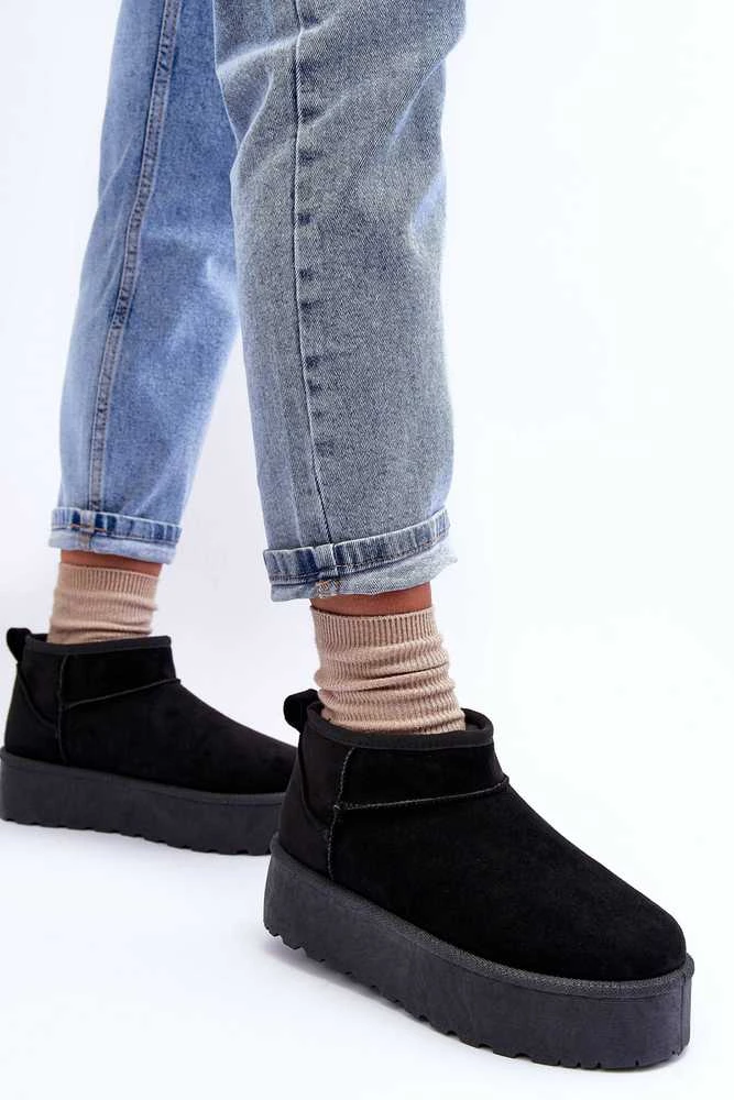 FD1 Juodi zomšiniai UGG stiliaus batai su kailiu