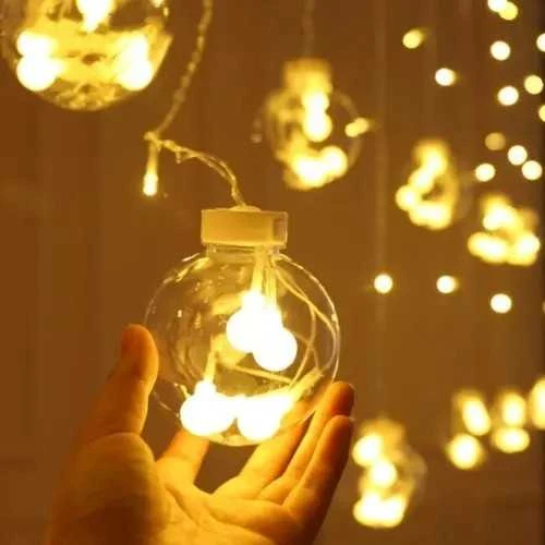 Iso Trade Nuotoliniu būdu valdoma LED lempučių girlianda - užuolaida (108 LED, šiltai balta)