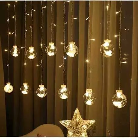 Iso Trade Nuotoliniu būdu valdoma LED lempučių girlianda - užuolaida (108 LED, šiltai balta)