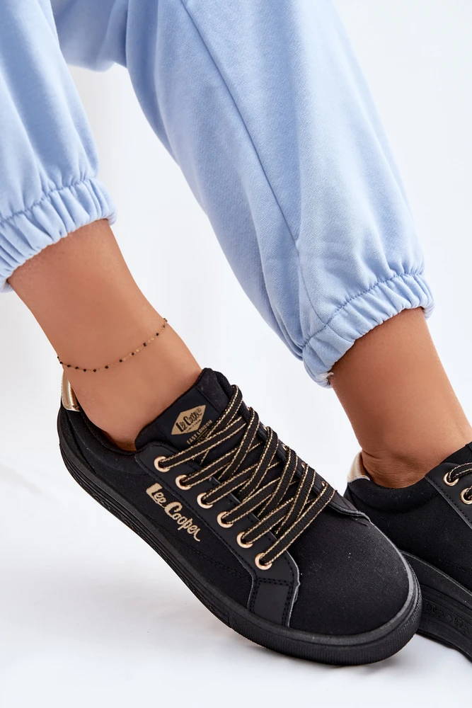 Lee Cooper Juodi suvarstomi bateliai ant platformos