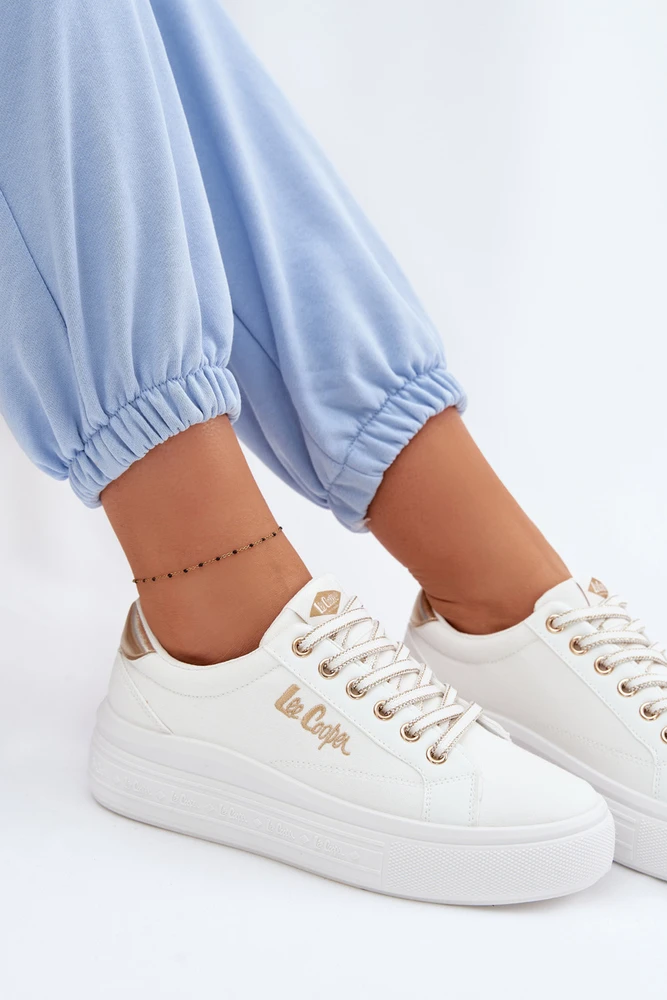 Lee Cooper Juodi suvarstomi bateliai ant platformos