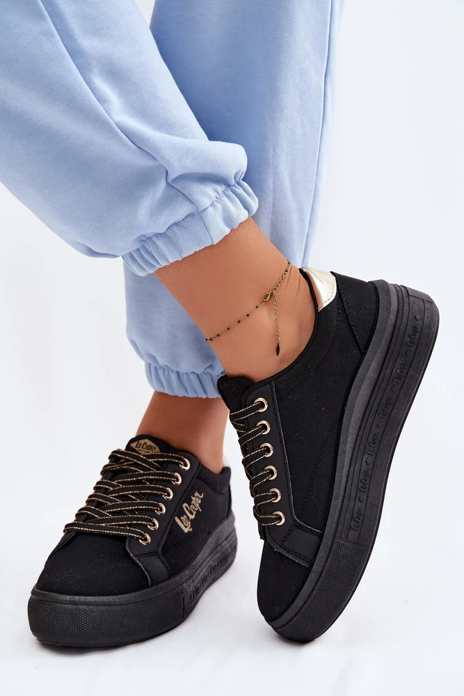 Lee Cooper Juodi suvarstomi bateliai ant platformos