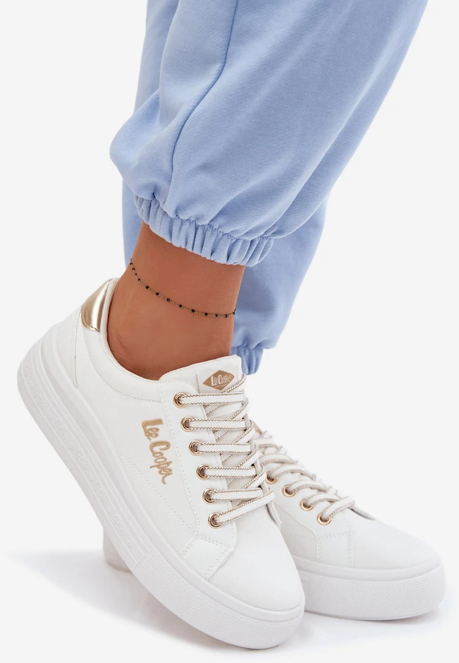 Lee Cooper Juodi suvarstomi bateliai ant platformos
