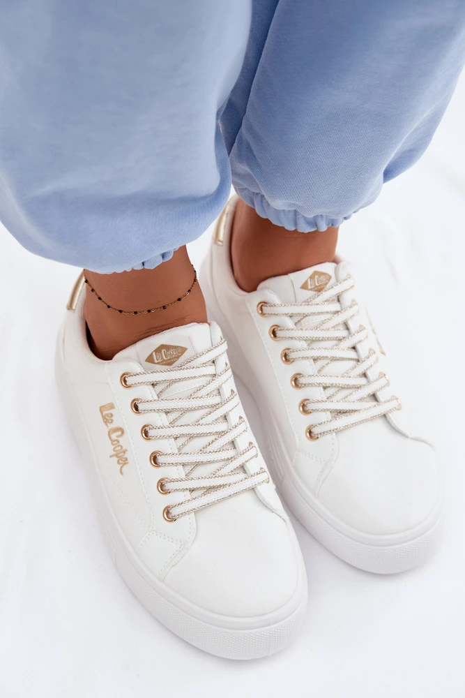 Lee Cooper Juodi suvarstomi bateliai ant platformos