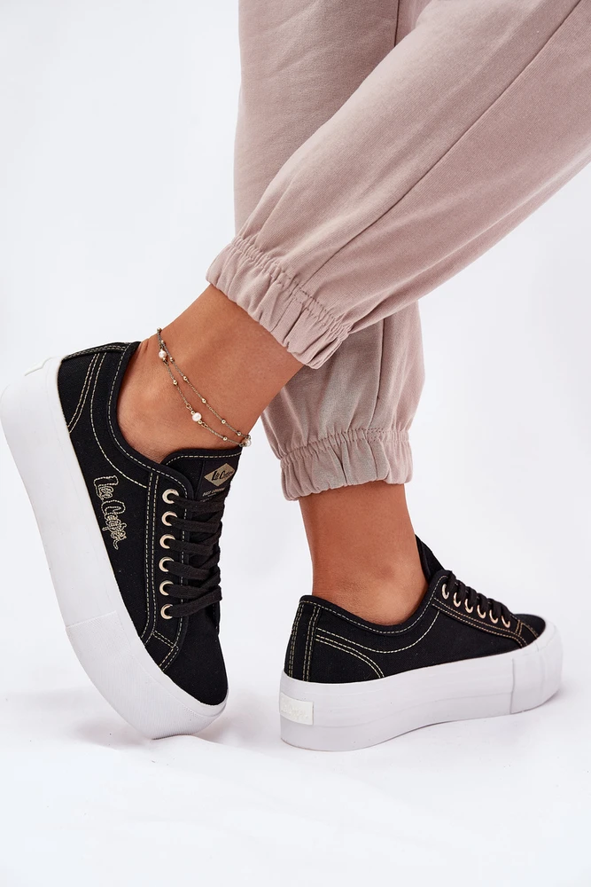 Lee Cooper Juodi suvarstomi bateliai ant platformos