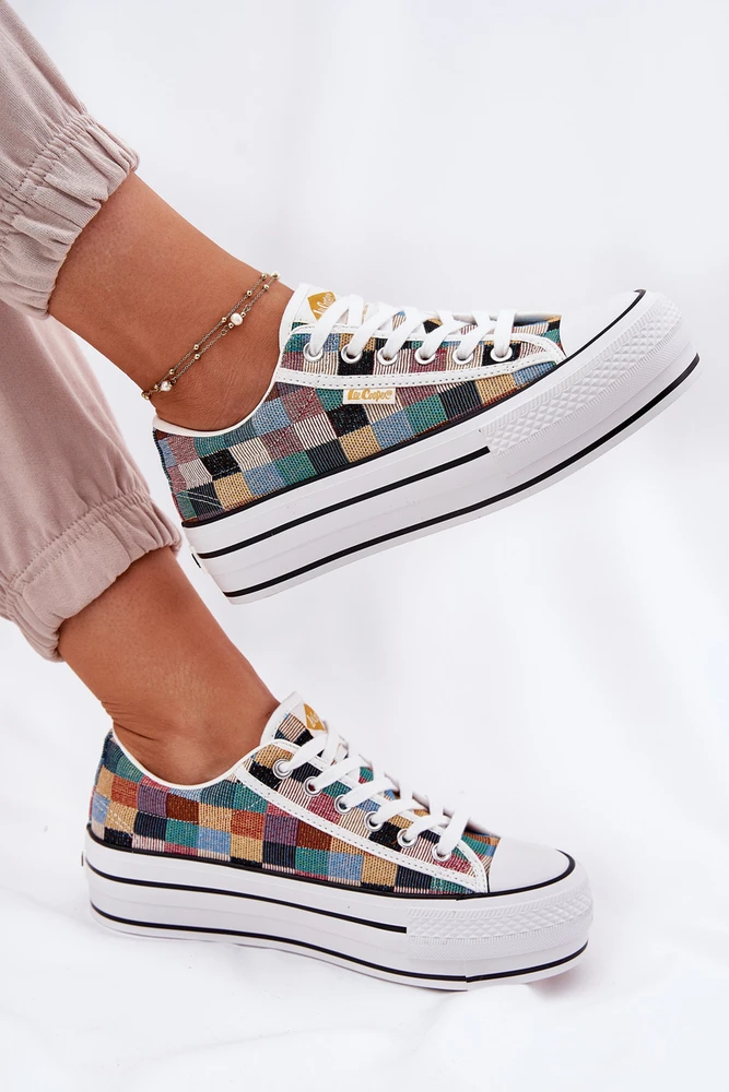 Lee Cooper Spalvingi šiuolaikiško dizaino bateliai