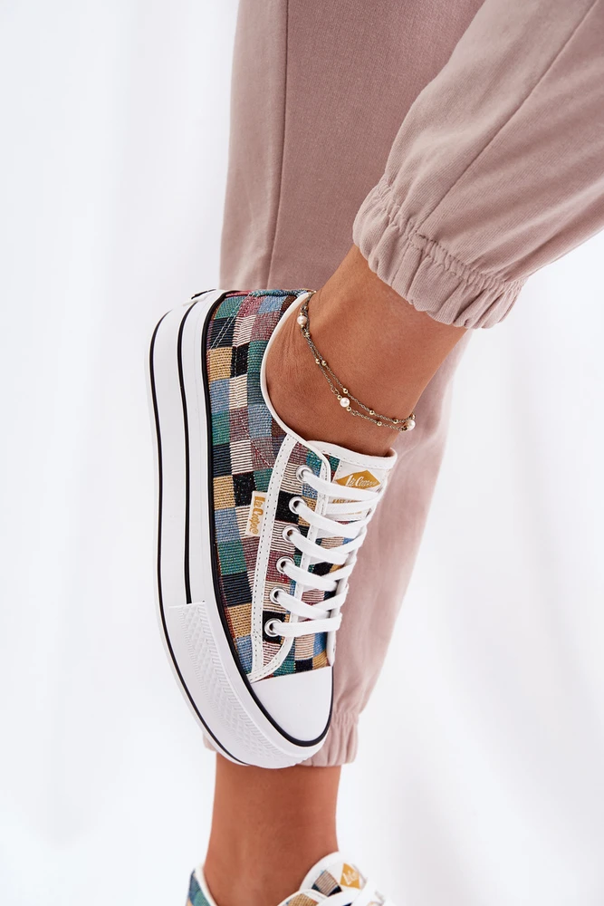 Lee Cooper Spalvingi šiuolaikiško dizaino bateliai