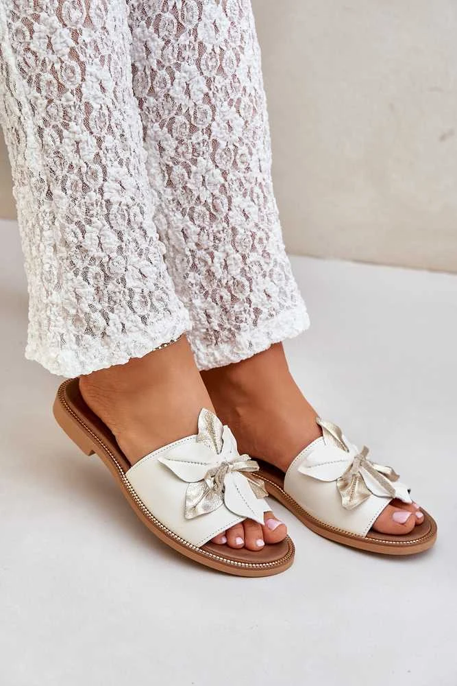 Lewski Shoes Natūralios odos šlepetės su stilinga gėle