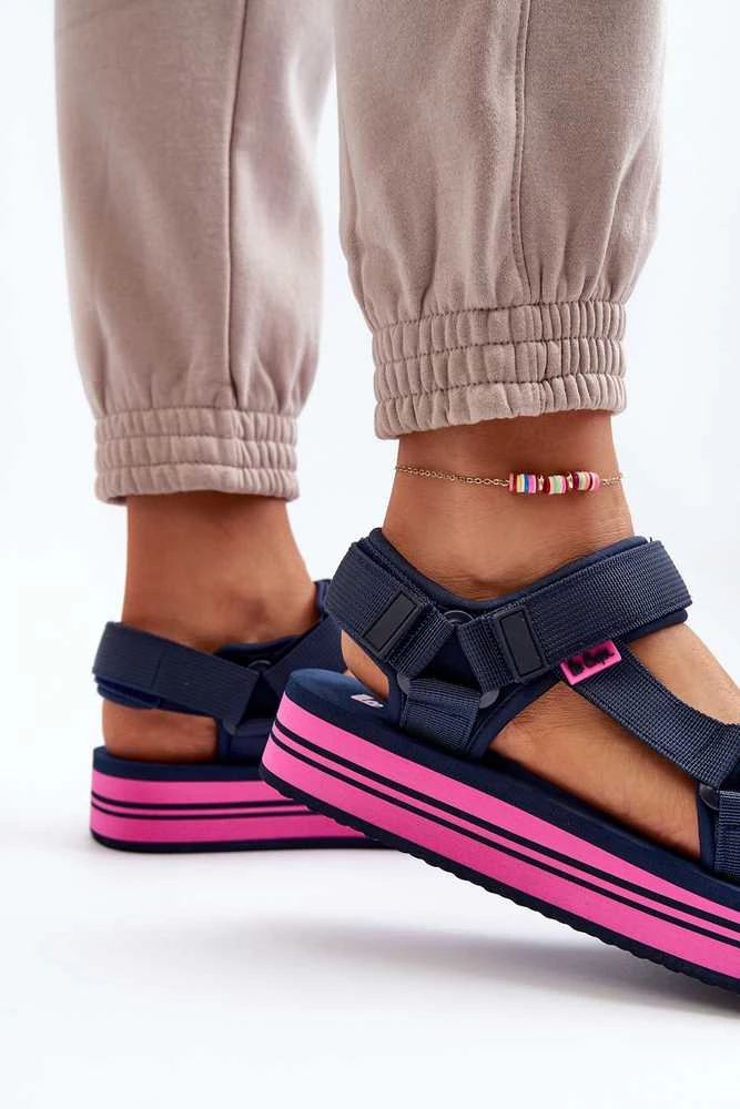 Moteriškos sportinio stiliaus platforminės basutės Lee Cooper