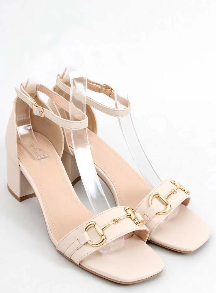 Obuwie Damskie Sandałki na niskim obcasie smėlio sp. X503-21SA-2 BEIGE