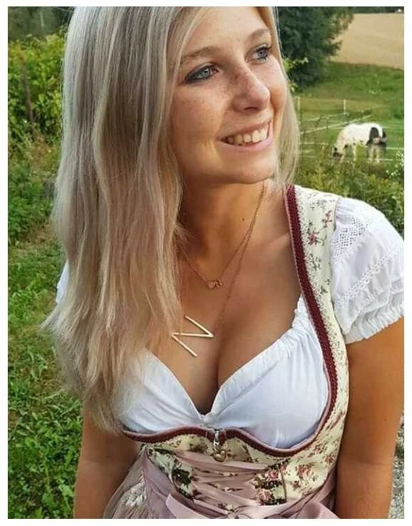 Eu Sandelis Paauksuotas N raidės kaklo papuošalas NST995N
