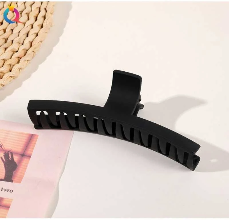 Eu Sandelis Plaukų segtukas XL juodas 13 cm SP172CZ