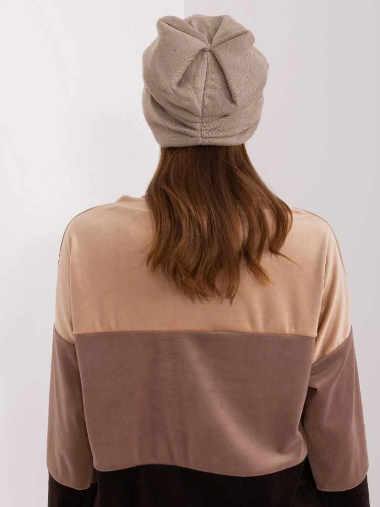 Wool Fashion Italia Moteriška žieminė kepurė su siuvinėtomis gėlėmis: Dydis - Universalus