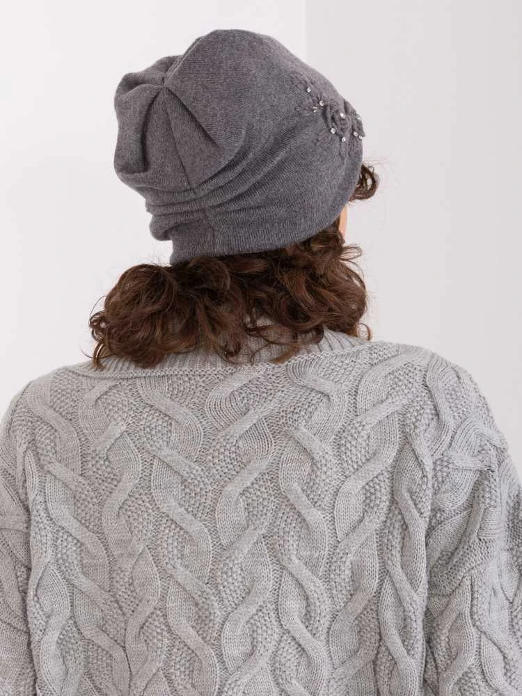 Wool Fashion Italia Moteriška žieminė kepurė su siuvinėtomis gėlėmis: Dydis - Universalus