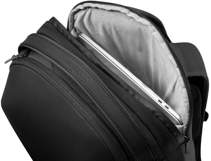XD Design Bobby kuprinė Bizz, juoda
