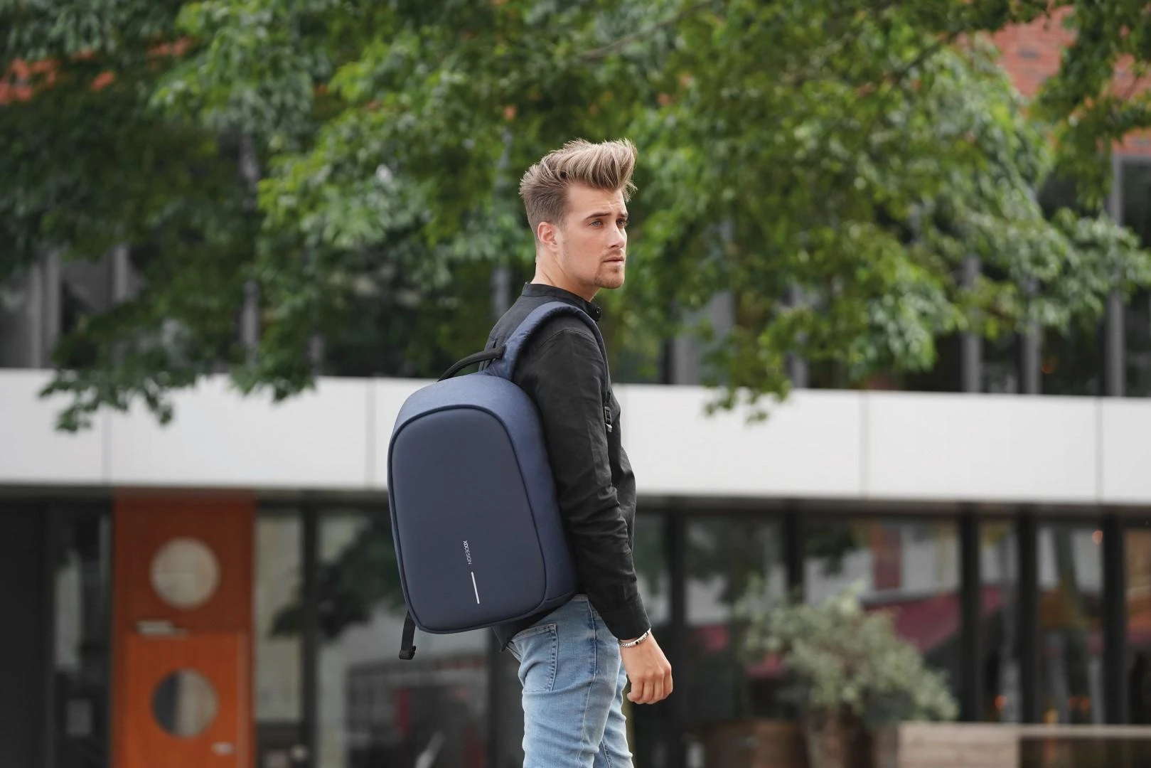 Kuprinė su apsauga nuo vagių XD Design Bobby Hero Regular, Mėlynos spalvos (Pažeista pakuotė)