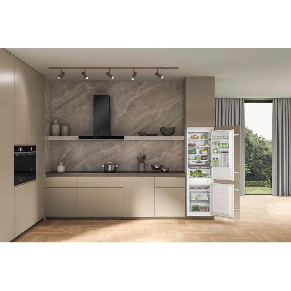 Įmontuojamas šaldytuvas Whirlpool WHC18 T132