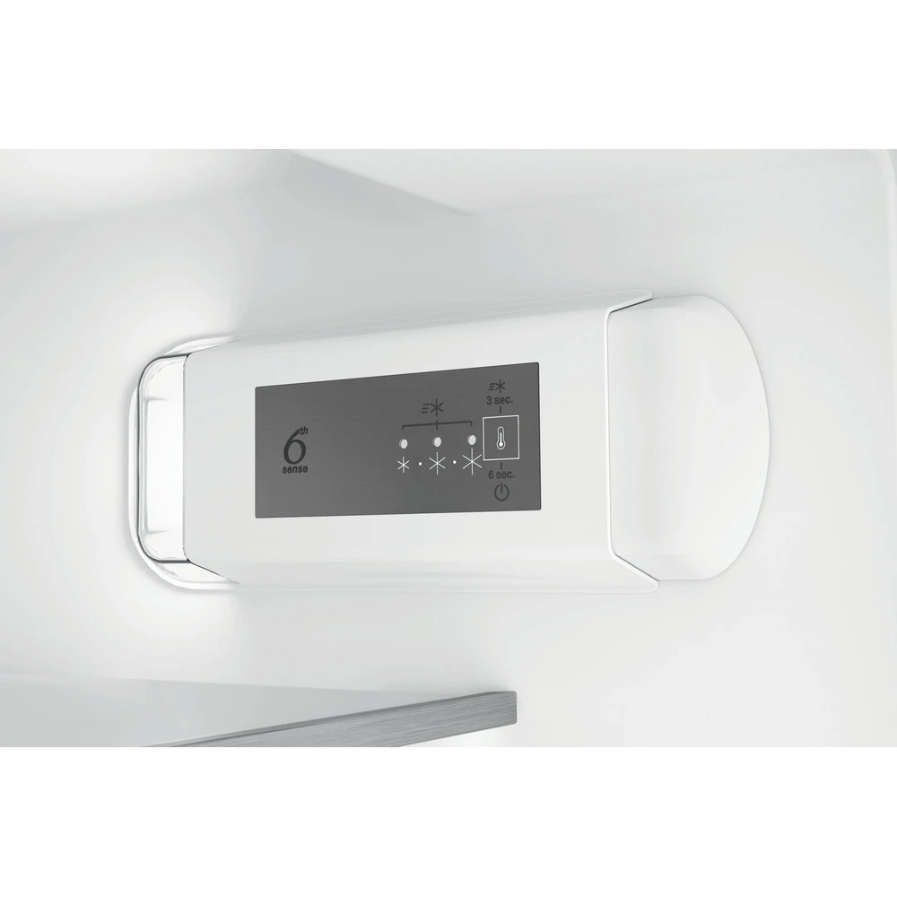 Įmontuojamas šaldytuvas Whirlpool WHC18 T132