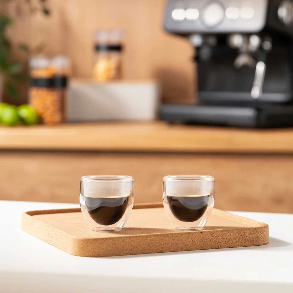 Dvi Bodum Pavina 0.08L stiklinės su espresso