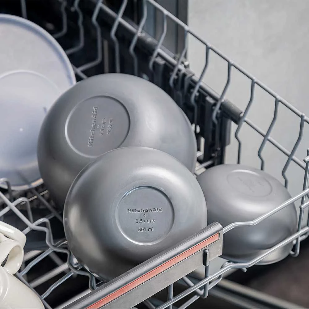 KitchenAid virtuvės dubenys su dangteliais, 4 vnt