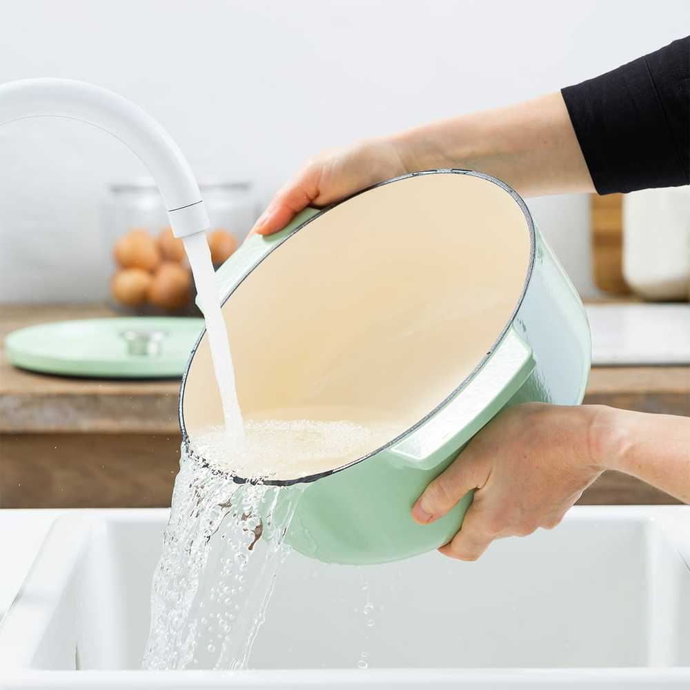 KitchenAid ketaus puodas 5,2L pistacijos
