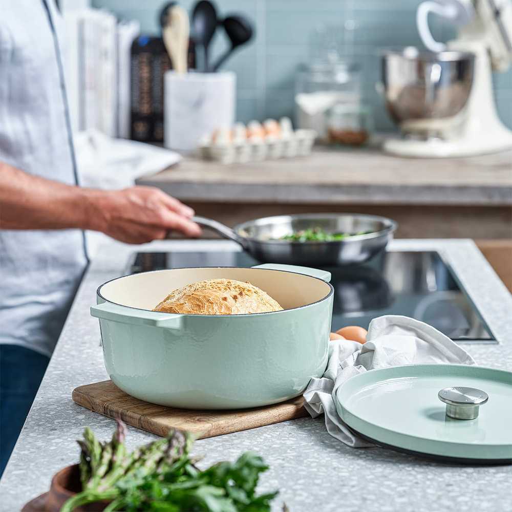 KitchenAid ketaus puodas 5,2L pistacijos