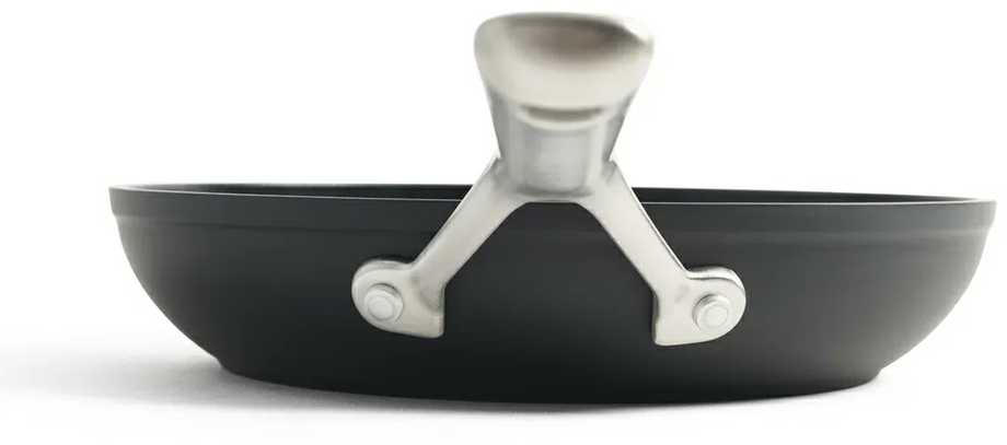 KitchenAid - Kaltinė grūdinto aliuminio keptuvė - juoda - 28 cm