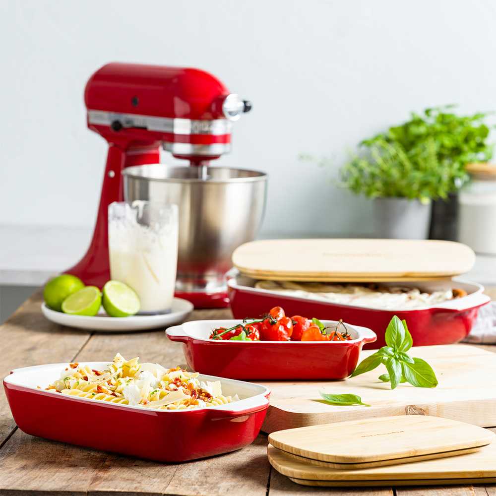 KitchenAid kepimo indo keptuvė su dangčiu laikymui