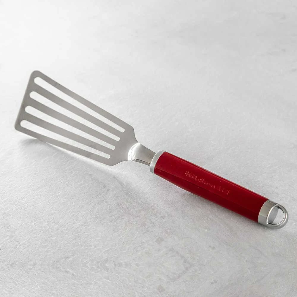 KitchenAid CORELINE Empire Raudona kepimo mentelė