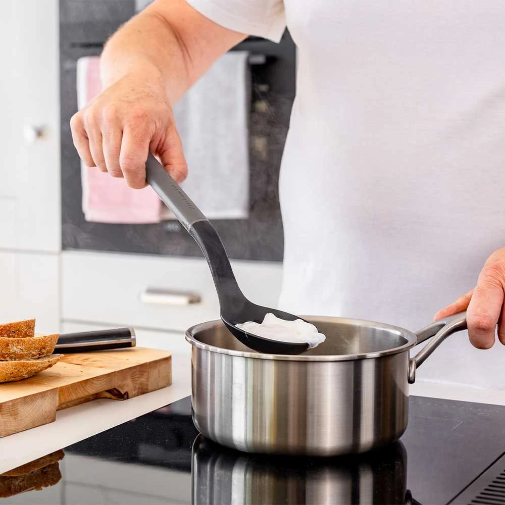 KitchenAid medžio anglies pilkos spalvos kiaurasamtis