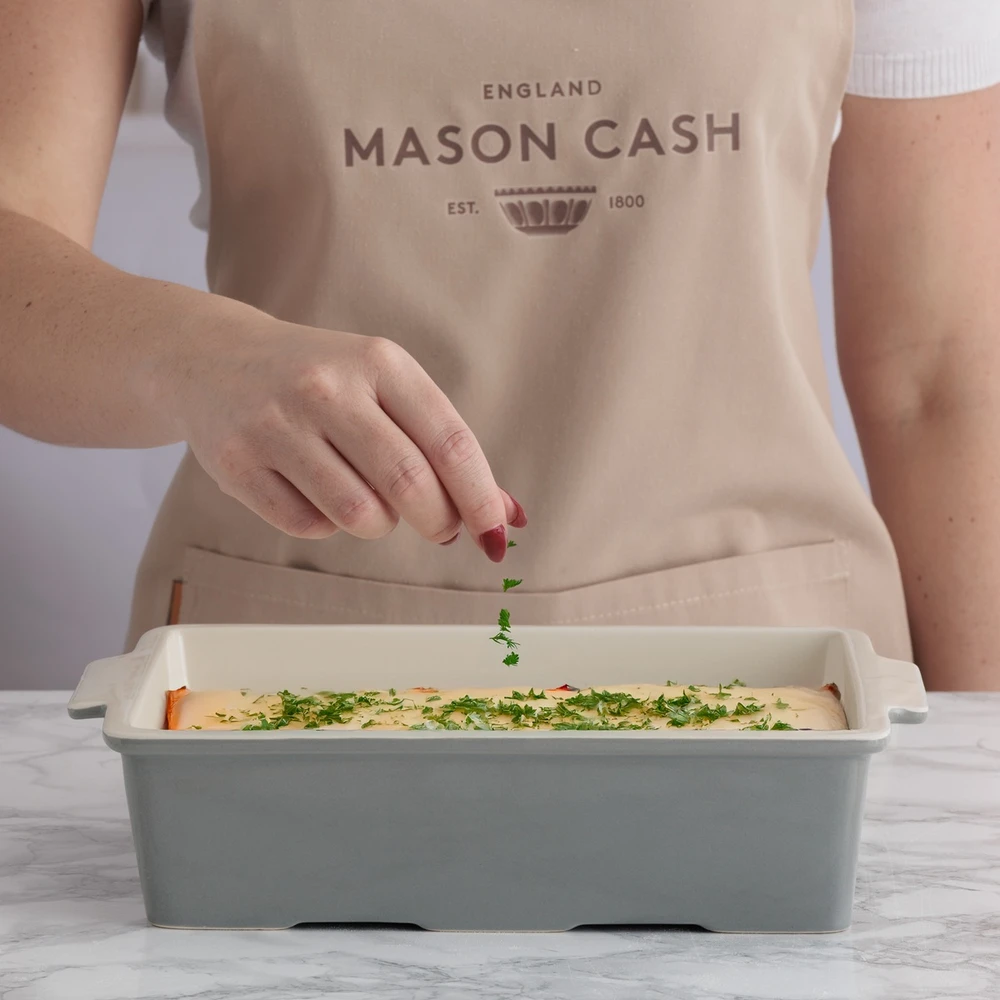 INOVATYVI VIRTUVĖ / „Mason Cash“ stačiakampė keraminė kepimo forma
