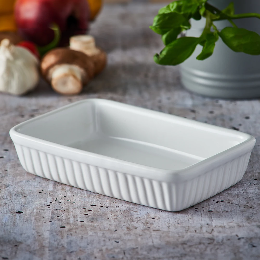 Stačiakampė kepimo forma 18 cm CLASSIC / Mason Cash