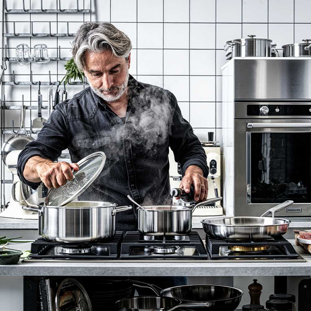 KitchenAid - Daugkartinis puodas su dangčiu - sidabrinis - 24 cm