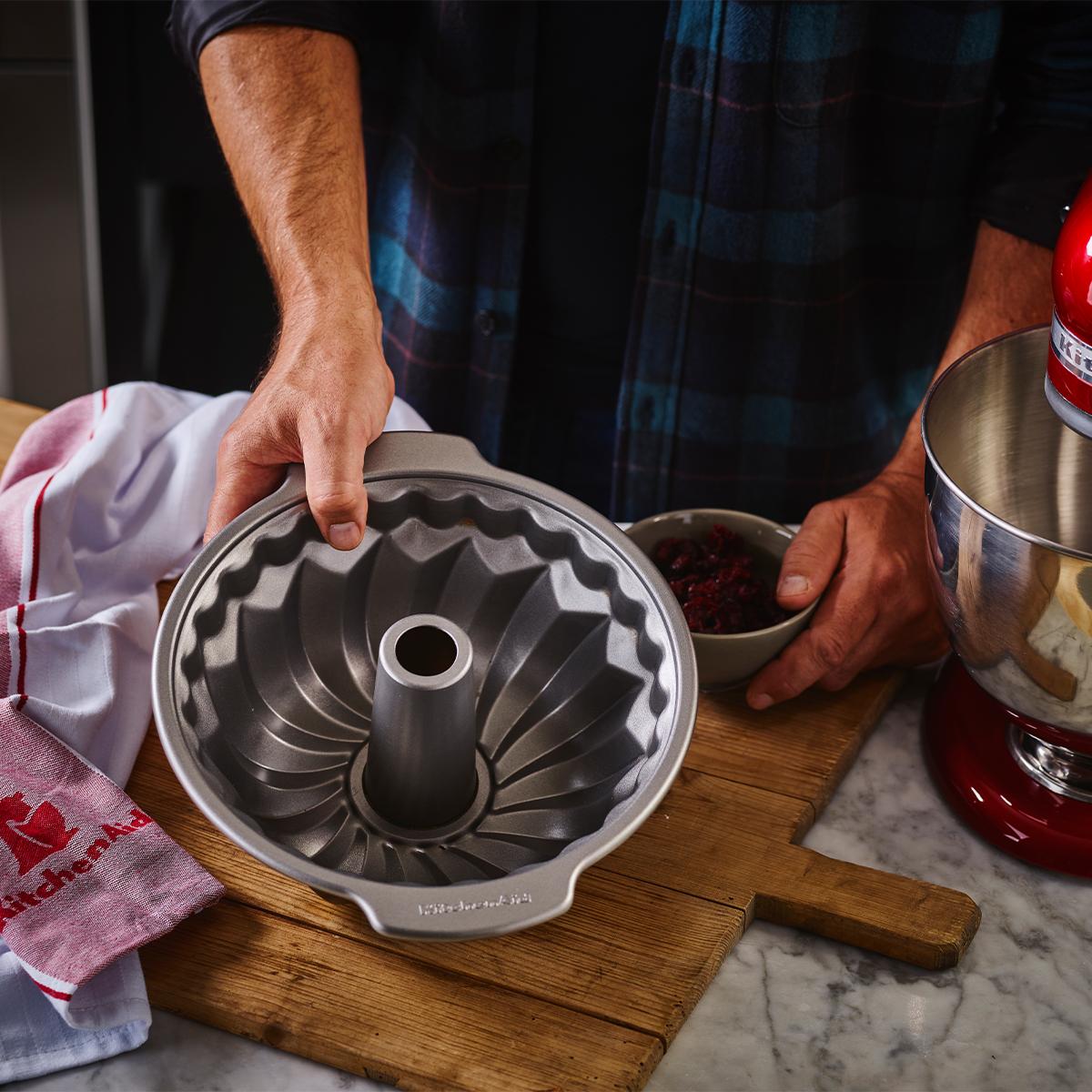 Kreiva keptuvė 24 cm / KitchenAid