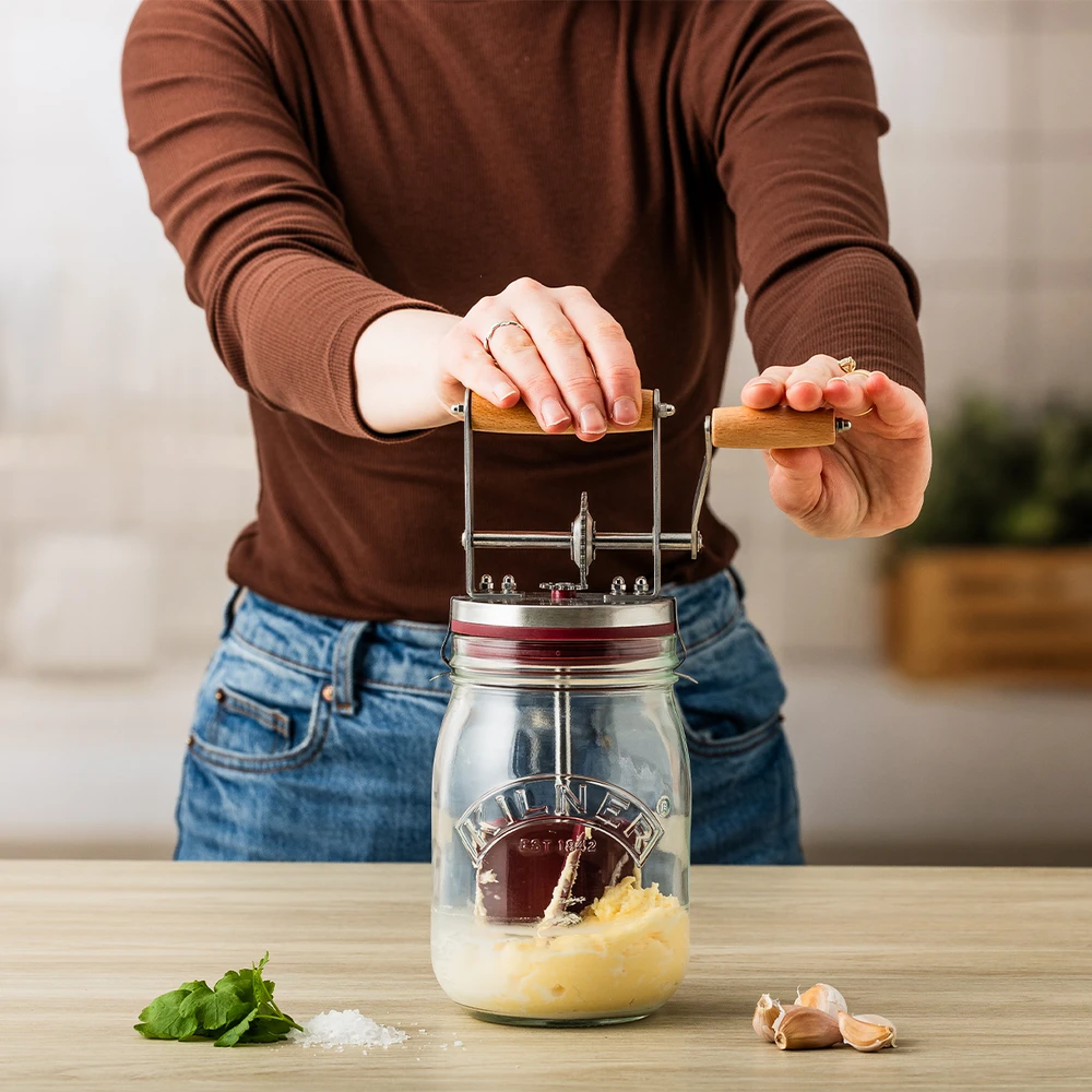 Kilner Rayware Group KIL-Rankinis sviesto plaktuvas