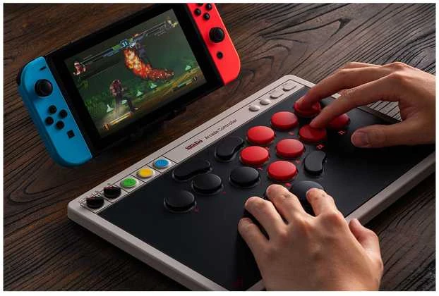 8Bitdo – Arkadinių žaidimų valdiklis – pilkas
