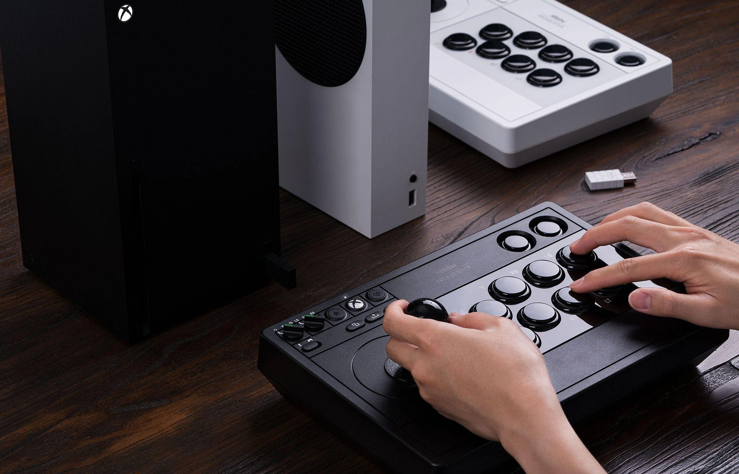 8BitDo Arcade Stick For XBOX & PC (juodas)