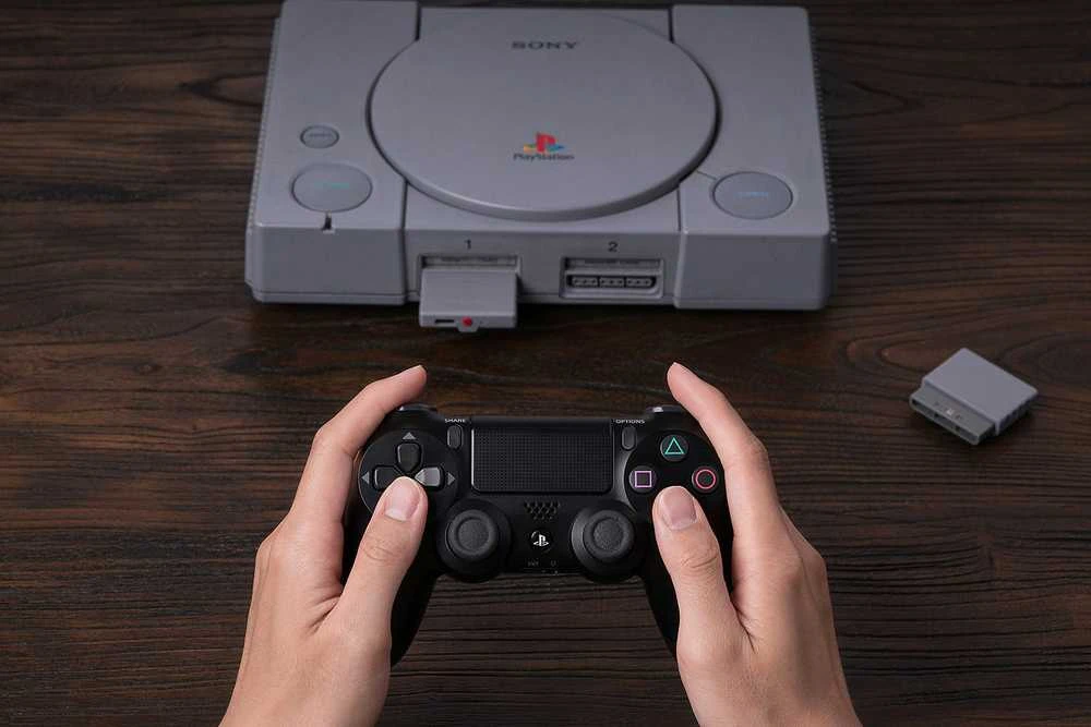 8BitDo retro imtuvas PS1/PS2