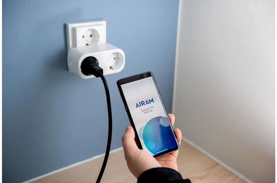 Airam SmartHome 2-osainen haaroitin, IP20