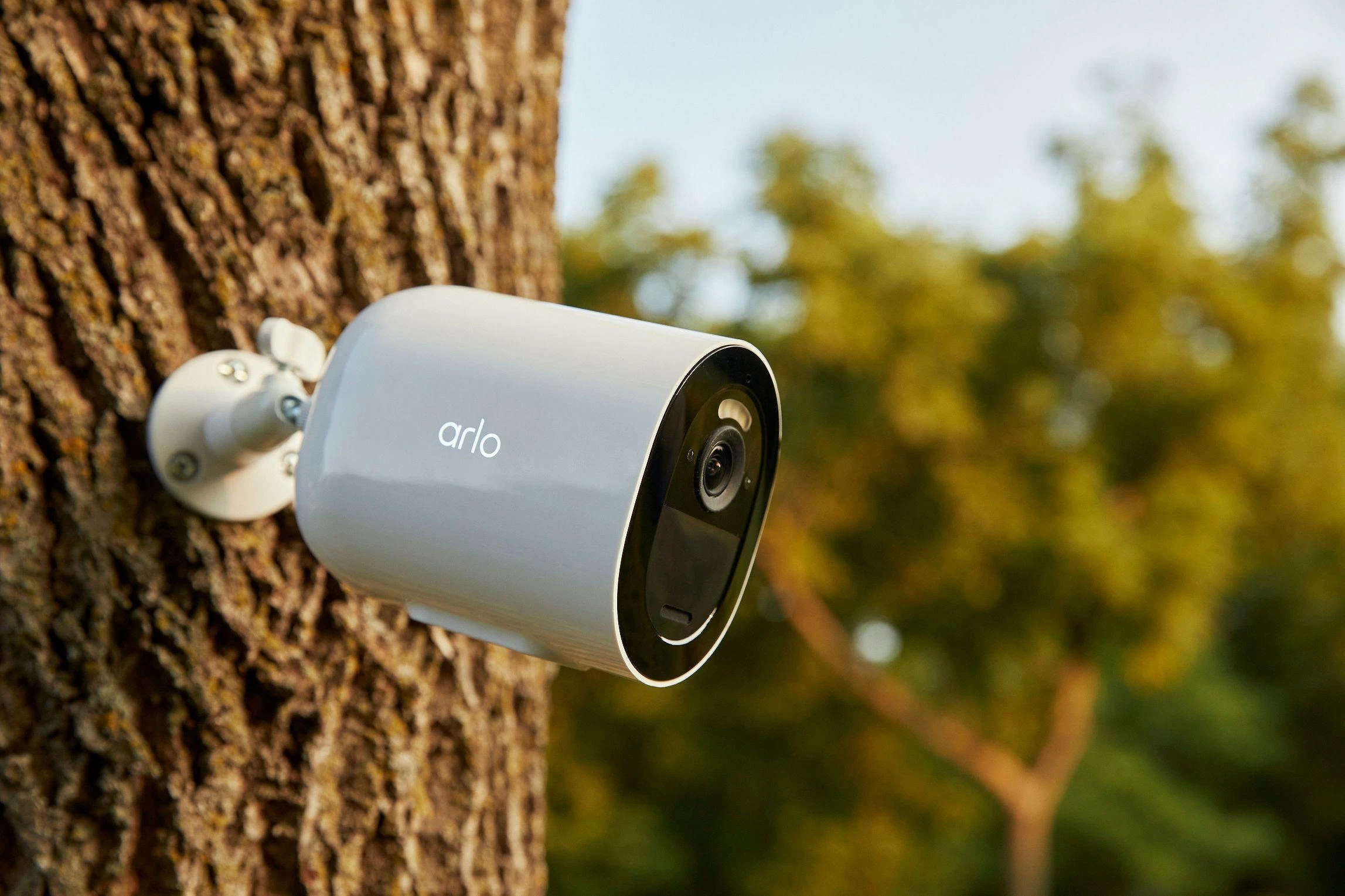 Arlo Go 2 apsaugos kamera, baltos spalvos (VML2030-100EUS) aprašymas - Prekės nuotrauka