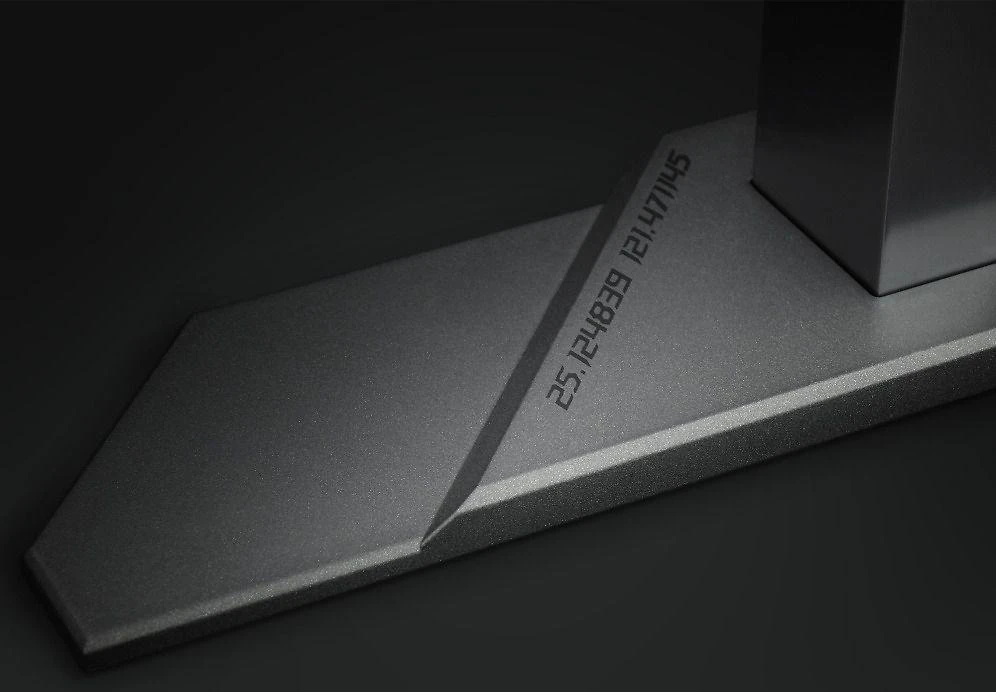 ASUS ROG Herculx vaizdo plokštės laikiklis
