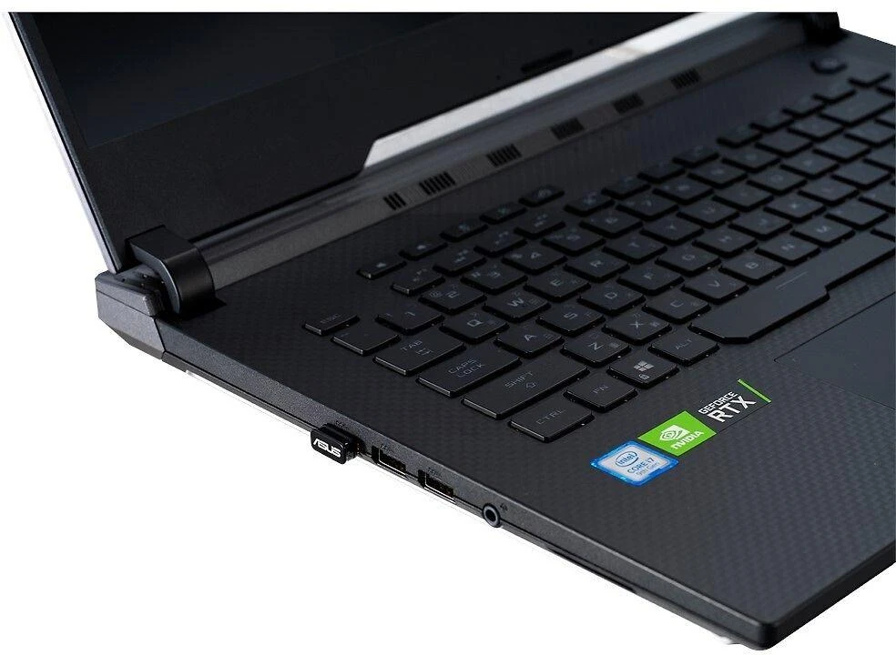 ASUS USB-N10 Nano bevielio tinklo adapteris nešiojamajame kompiuteryje