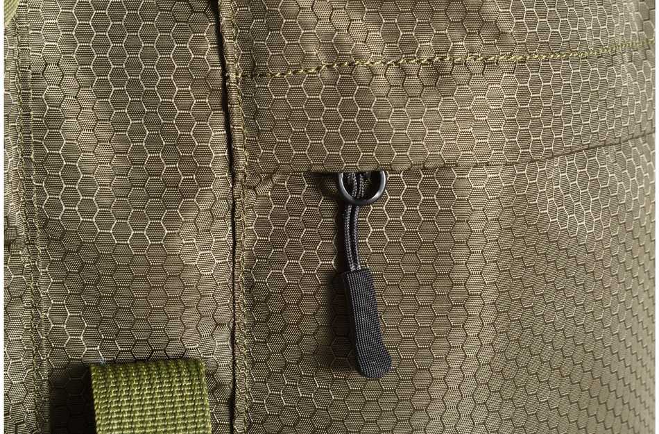 Atom Sports Atom reppujakkara, 35 l