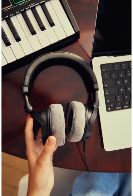 Beyerdynamic | Ausinės | DT 270 PRO